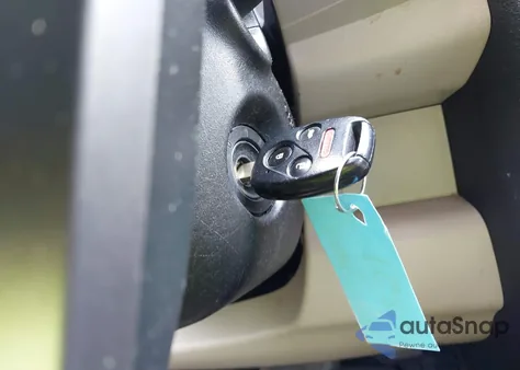 2013 Honda Pilot Lx z USA, uszkodzony, nr VIN 5FNYF4H29DB029017